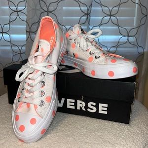 SOLD Converse White/Chrimson Pulse/White